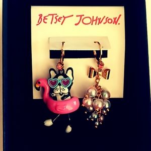Limited Edition Betsey Johnson Dog and Pearl earrings NWT (boxed)